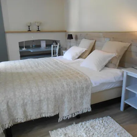 Bed & Breakfast Chateau Jemeppe *