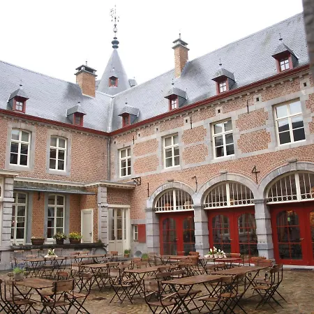 Chateau Jemeppe * マルシュ・アン・ファメンヌ