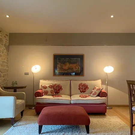 Chateau Jemeppe ベッド・アンド・ブレックファスト マルシュ・アン・ファメンヌ