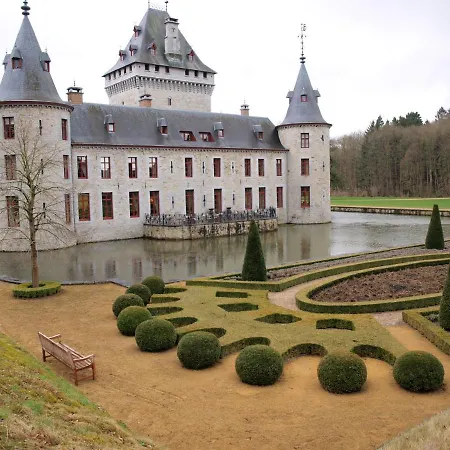 Chateau Jemeppe ベッド・アンド・ブレックファスト *