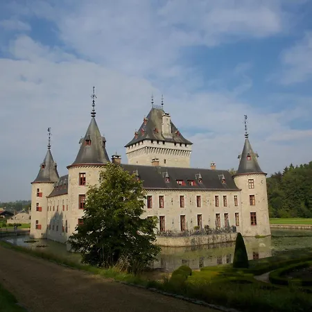 Chateau Jemeppe ベッド・アンド・ブレックファスト