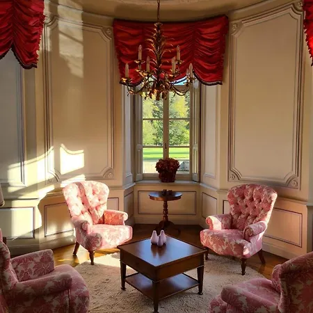 Hotel Chateau Jemeppe *