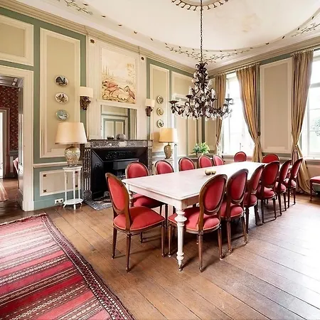 Château Jemeppe Hotel
